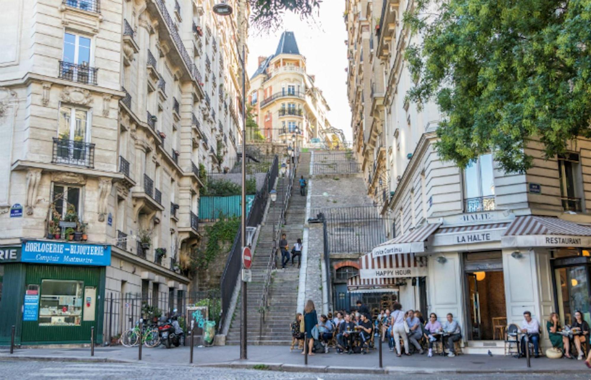 Apartamento Charming Duplex In Montmartre París Exterior foto
